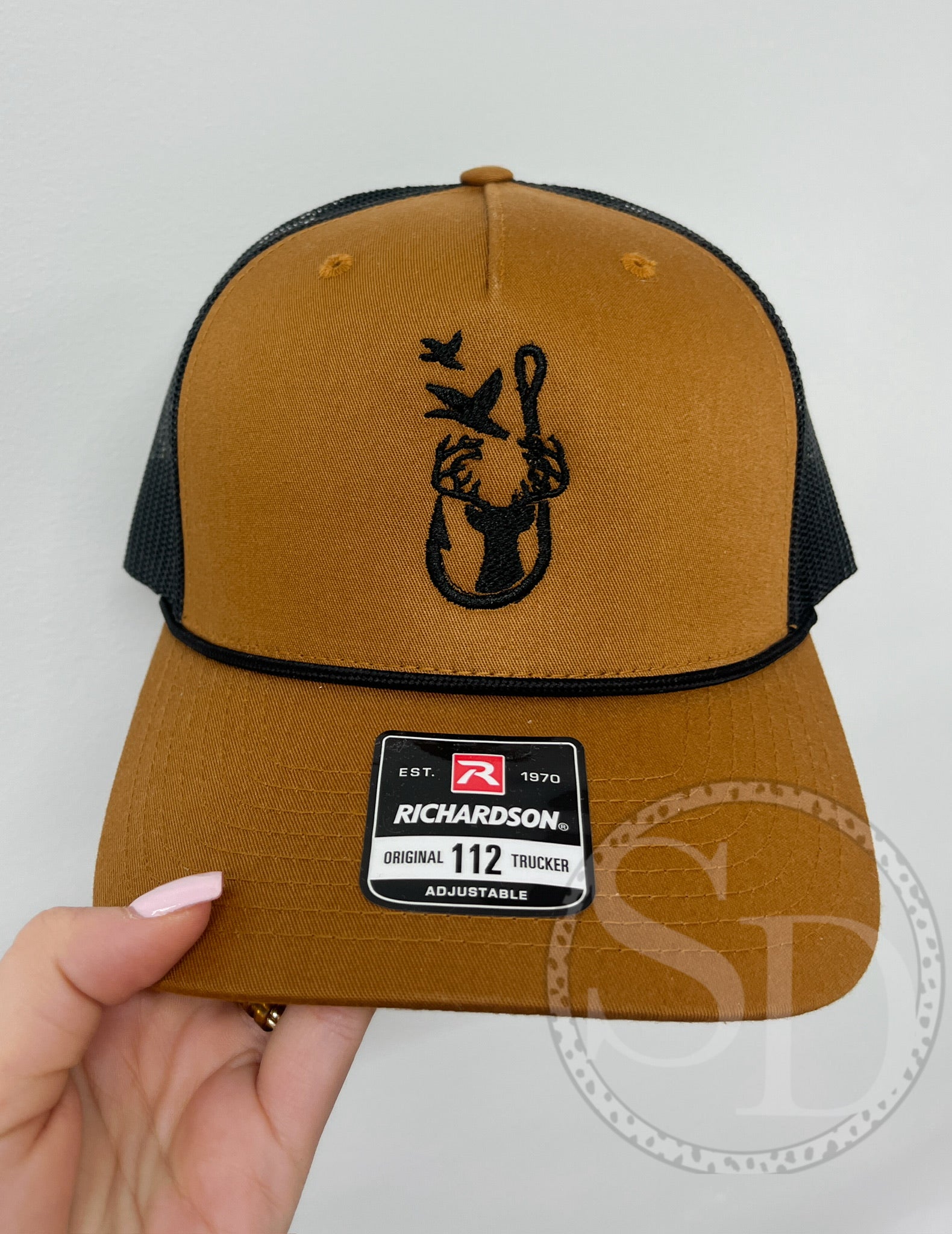 Deer/Fishing Richardson embroidered hat