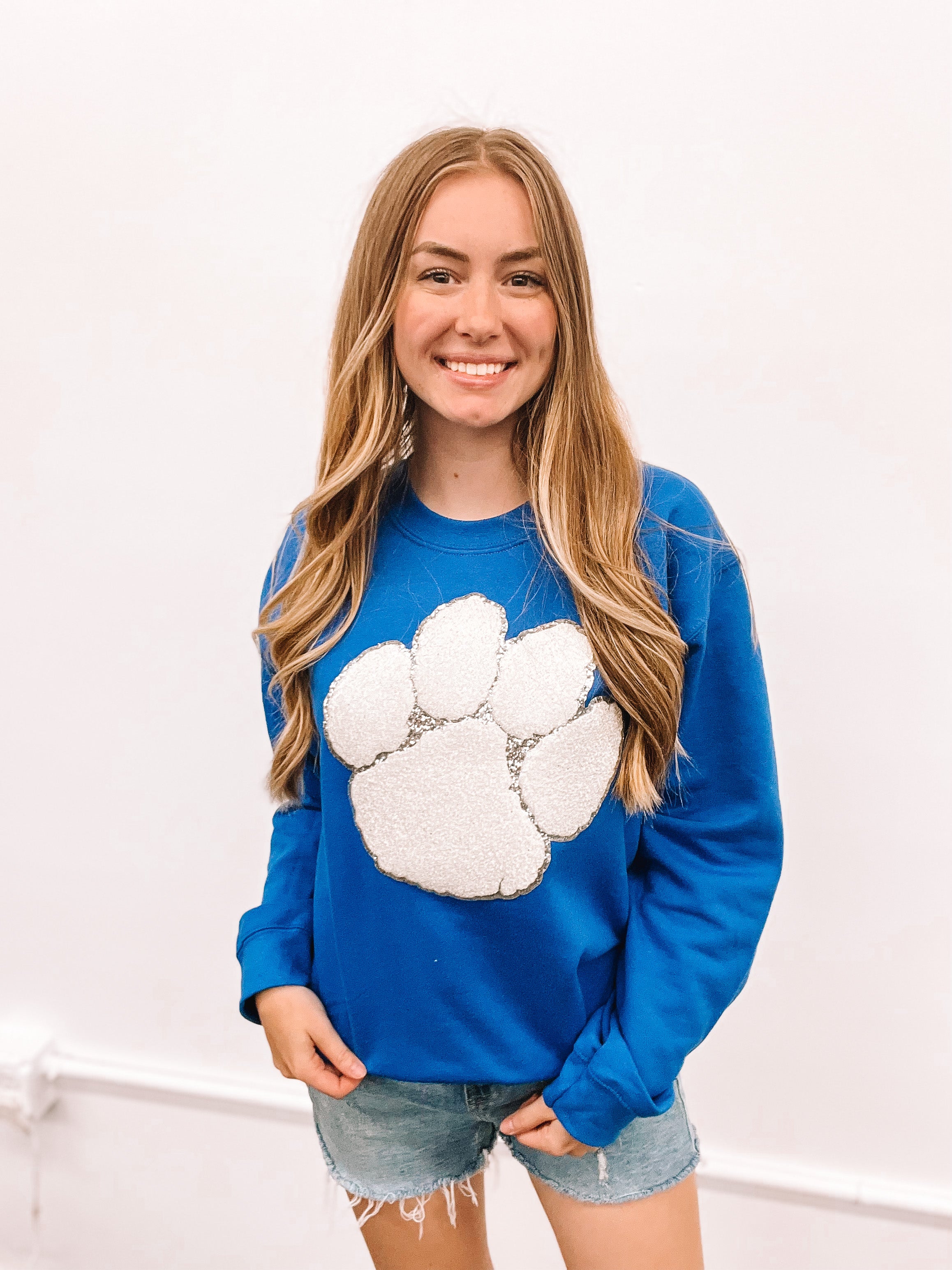 Blue paw print Chenille Sweatshirt (2 WEEK TAT)